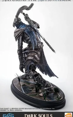 Fashion UTC/First 4 Figures Dark Souls - Artorias the Abysswalker - Statue
