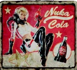 Online Diamond Comics Fallout 4 - Nuka Cola Blaster Tin Tote - Replica