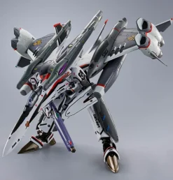 Clearance Bandai/Tamashii Nations Macross - Tornado Messiah Valkyrie ALTO SAOTOME USE REVIVAL - Action Figure