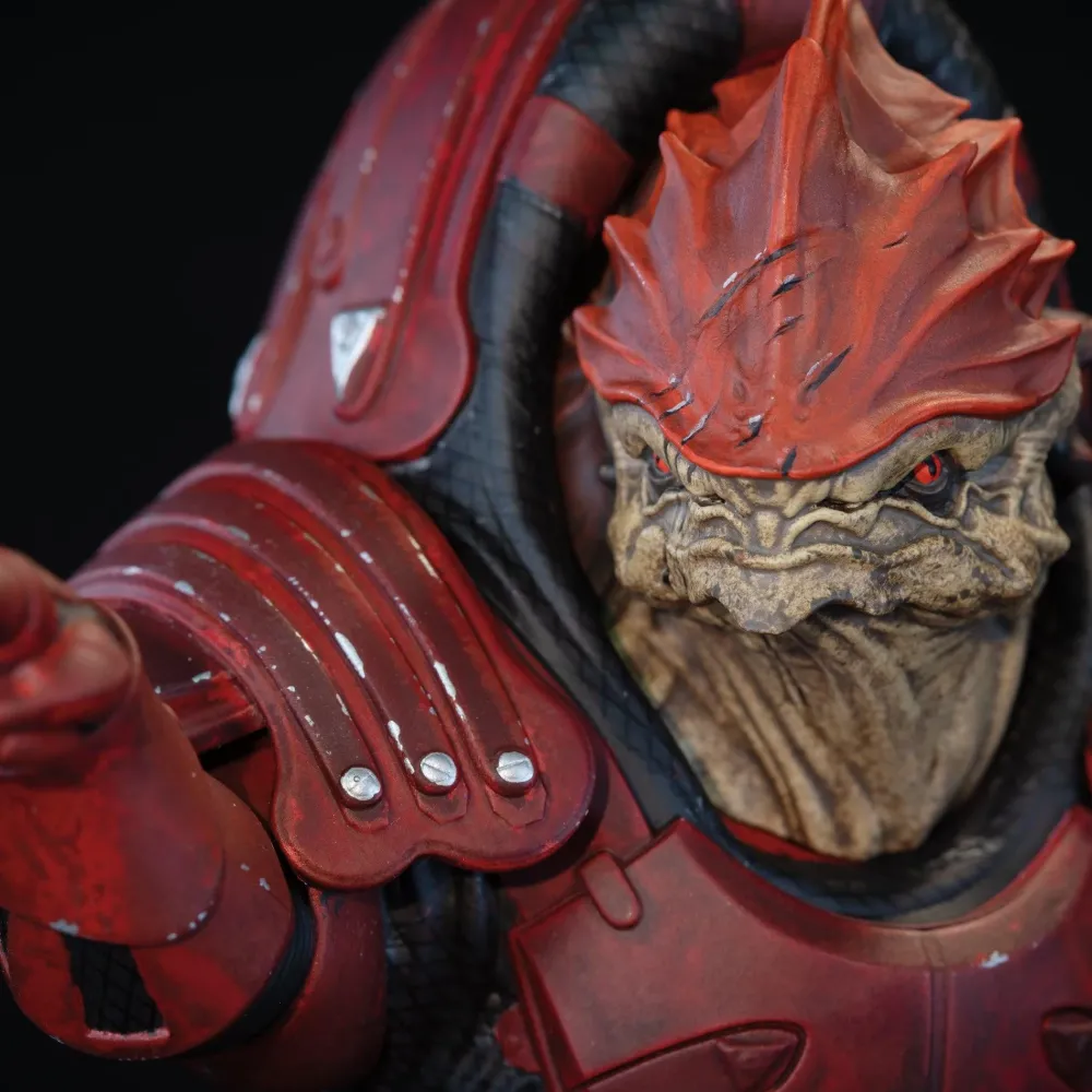 Outlet DHS/Dark Horse Comics Mass Effect - Urdnot Wrex - Figure