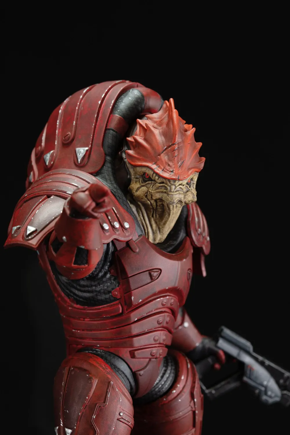 Outlet DHS/Dark Horse Comics Mass Effect - Urdnot Wrex - Figure