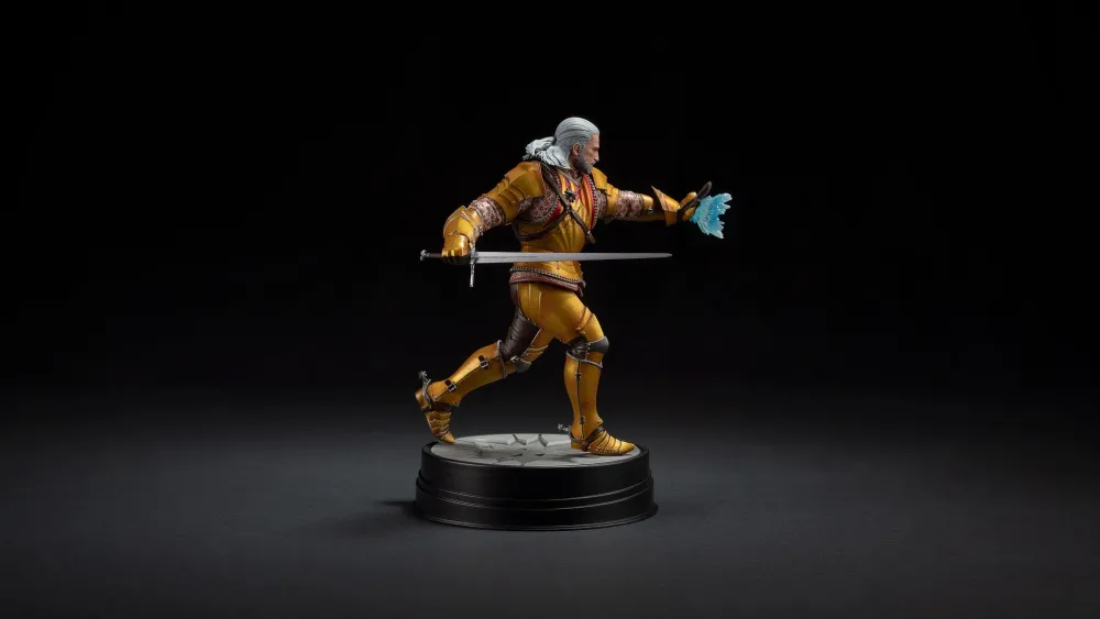 Sale Dark Horse Comics The Witcher 3: Wild Hunt - Geralt Toussaint Relic Armor Figure