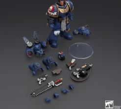 Clearance Joytoy Warhammer 40,000: Space Marine 2 - Ultramarines Lieutenant Titus - Action Figure